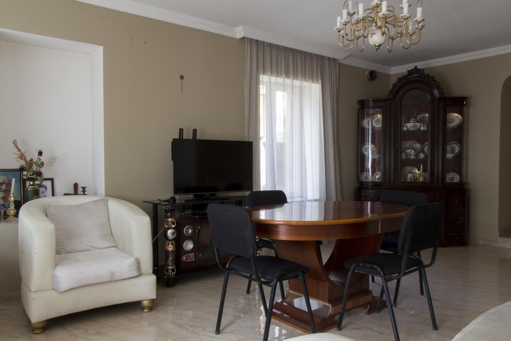 Hotel Ori Beli in Mestia Buitenkant foto