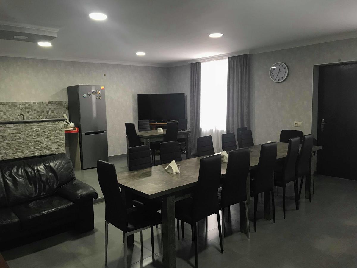 Hotel Ori Beli in Mestia Buitenkant foto