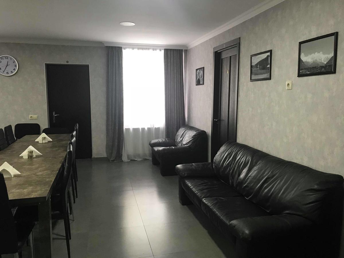 Hotel Ori Beli in Mestia Buitenkant foto